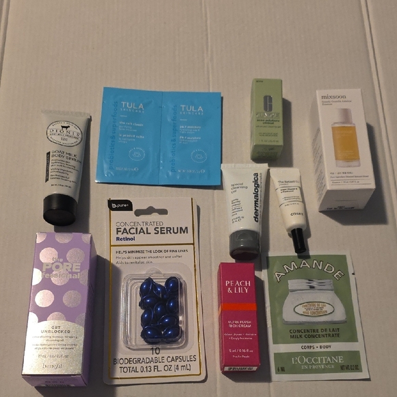 Other - Skincare Sample Set